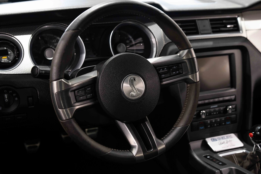 2011 Ford S197 Mustang - Image 29 of 31