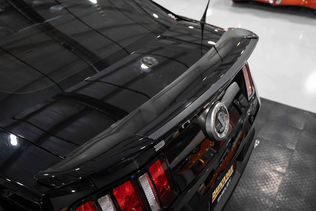 2011 Ford S197 Mustang - Image 18 of 31