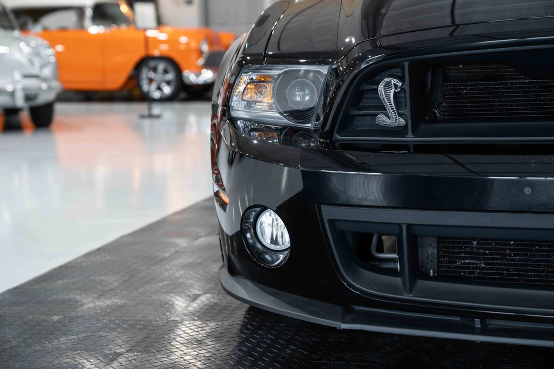 2011 Ford S197 Mustang - Image 10 of 31