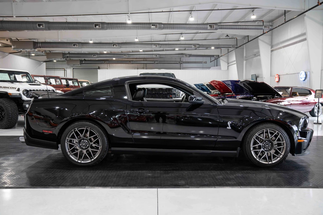 2011 Ford S197 Mustang - Image 6 of 31