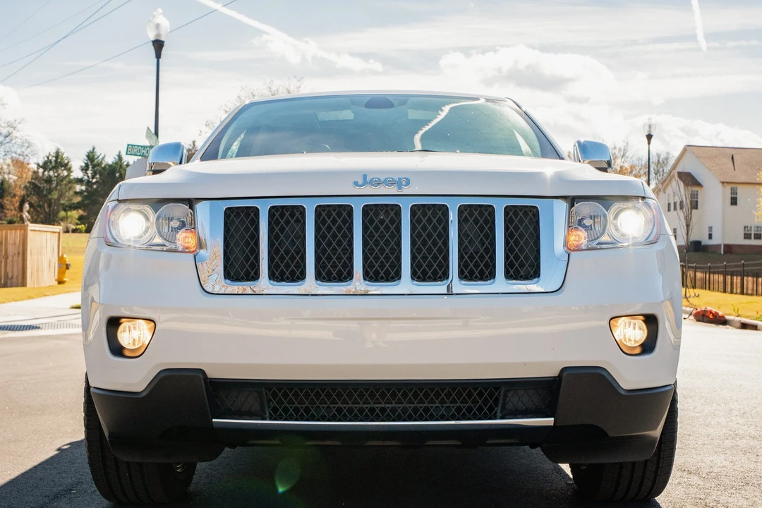 2011 Jeep WK2 Grand Cherokee - Image 10 of 31