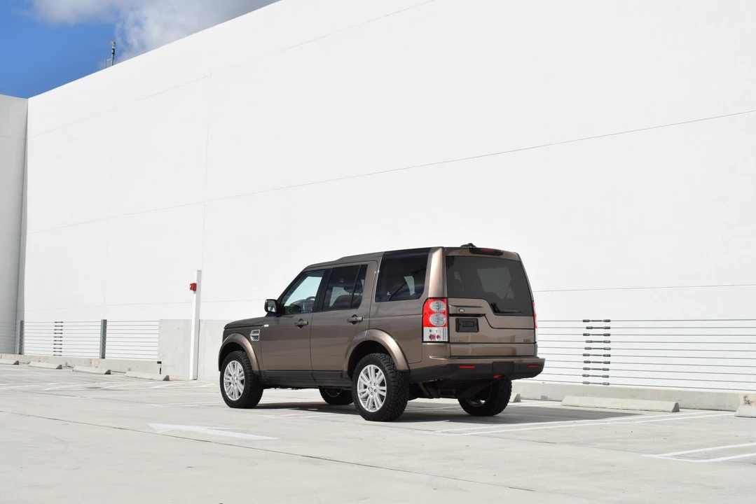 2011 Land Rover Discovery 4th Gen - Image 30 of 31