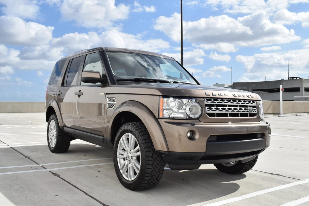 2011 Land Rover Discovery 4th Gen - Image 13 of 31