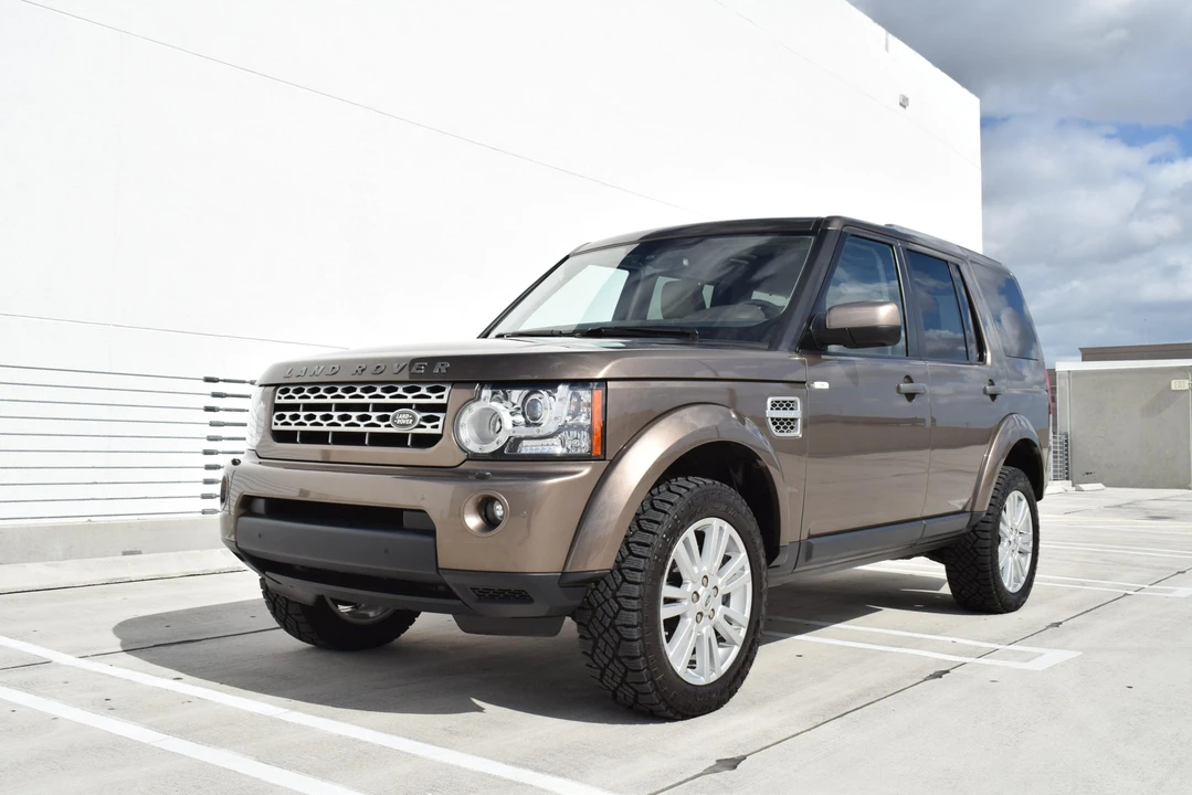 2011 Land Rover Discovery 4th Gen - Image 4 of 31