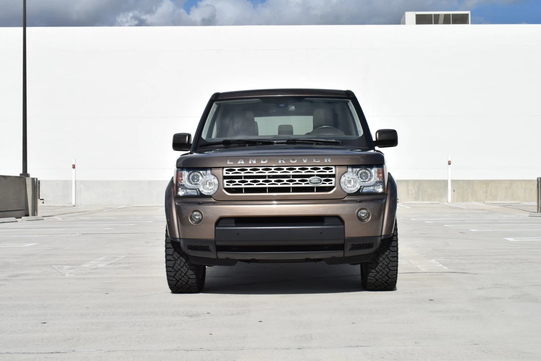 2011 Land Rover Discovery 4th Gen - Image 9 of 31