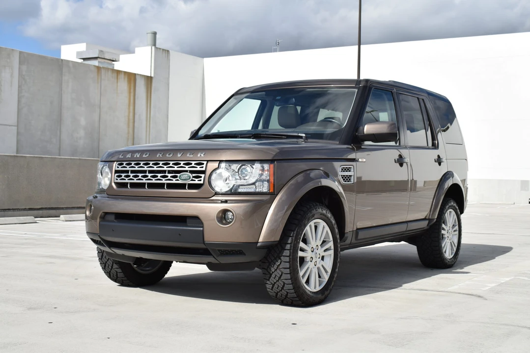 2011 Land Rover Discovery 4th Gen - Image 3 of 31