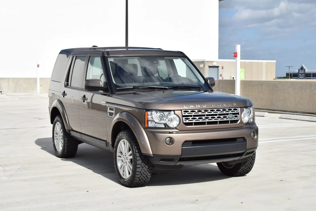 2011 Land Rover Discovery 4th Gen - Image 12 of 31