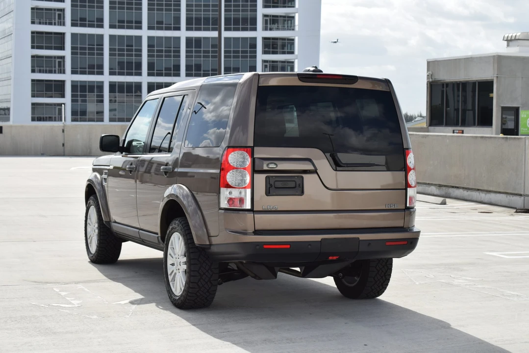 2011 Land Rover Discovery 4th Gen - Image 29 of 31
