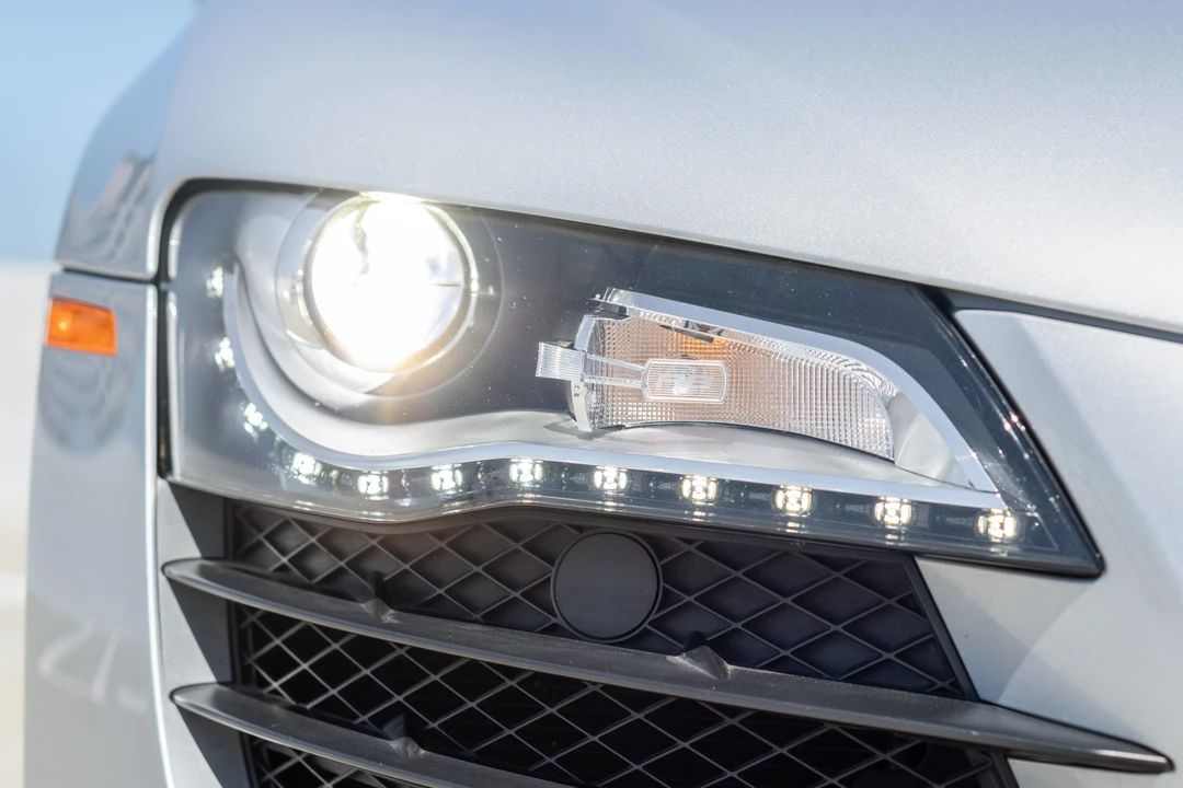 2012 Audi 42 R8 - Image 18 of 31