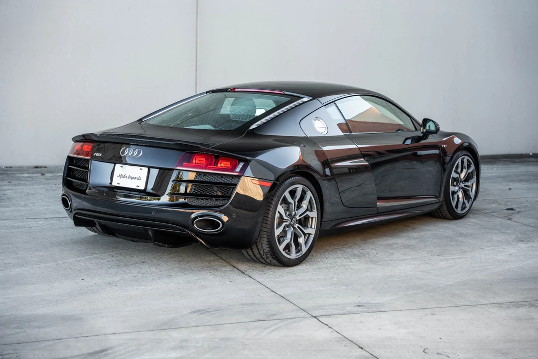 2012 Audi 42 R8 - Image 27 of 31