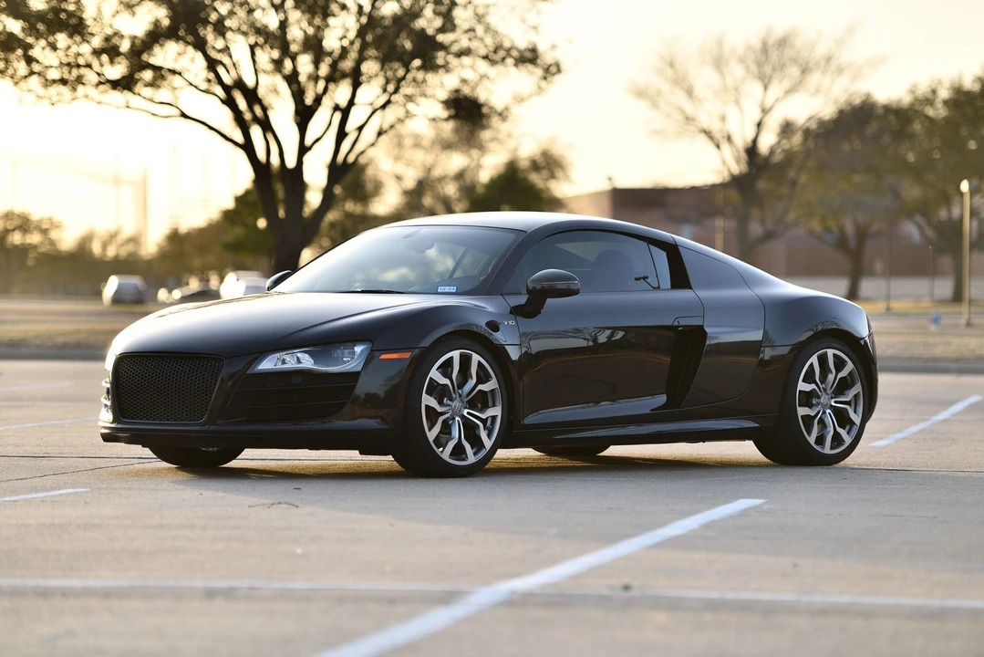 2012 Audi 42 R8 - Image 4 of 31