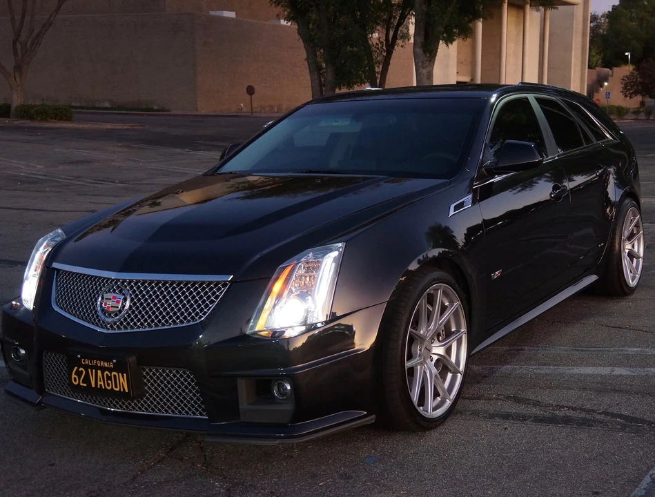 2012 Cadillac CTS-V 2nd Gen - Image 2 of 31
