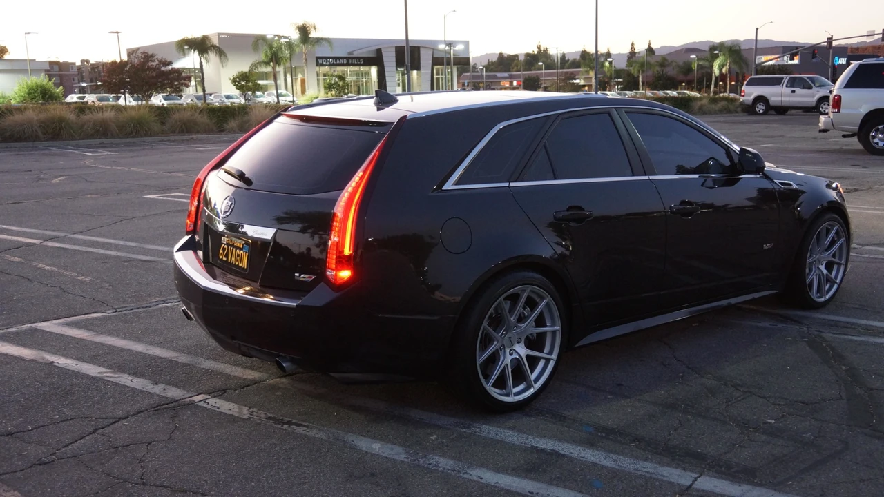 2012 Cadillac CTS-V 2nd Gen - Image 26 of 31