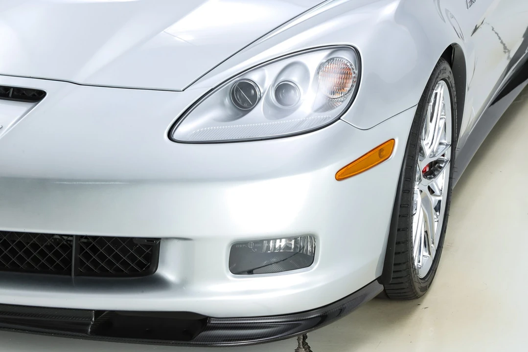2012 Chevrolet Corvette C6 ZR1 - Image 27 of 31