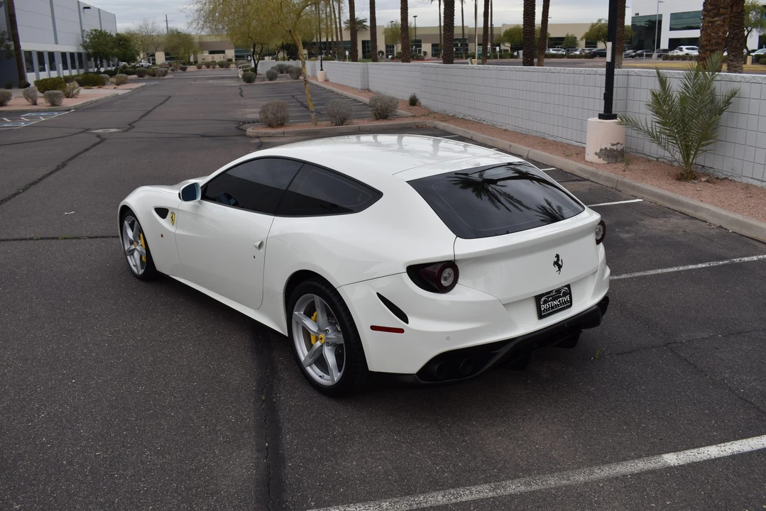 2012 Ferrari FF - Image 6 of 31