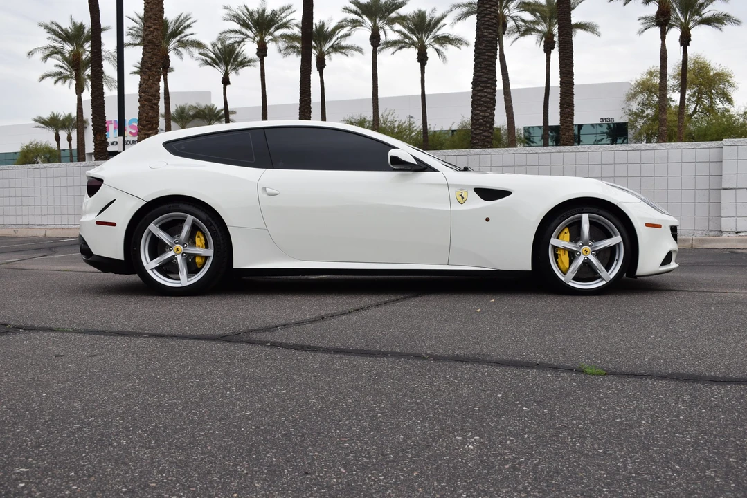 2012 Ferrari FF - Image 10 of 31