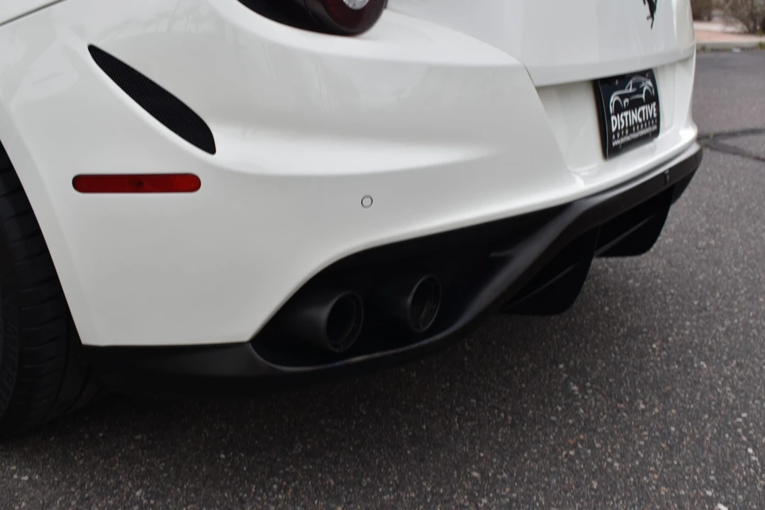 2012 Ferrari FF - Image 25 of 31