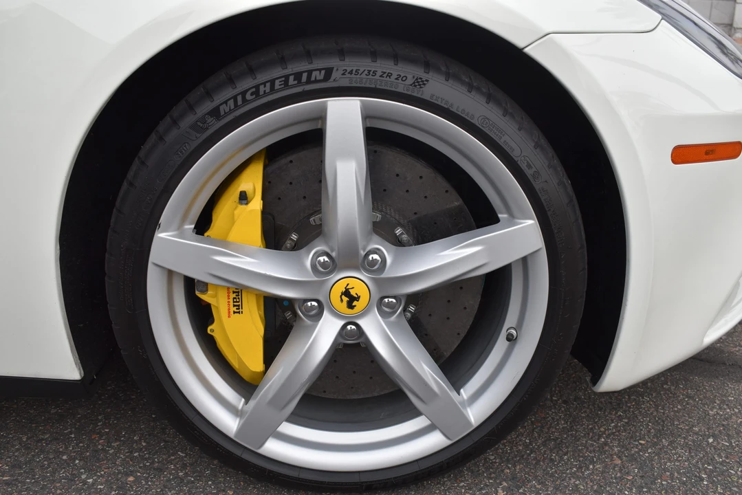 2012 Ferrari FF - Image 30 of 31