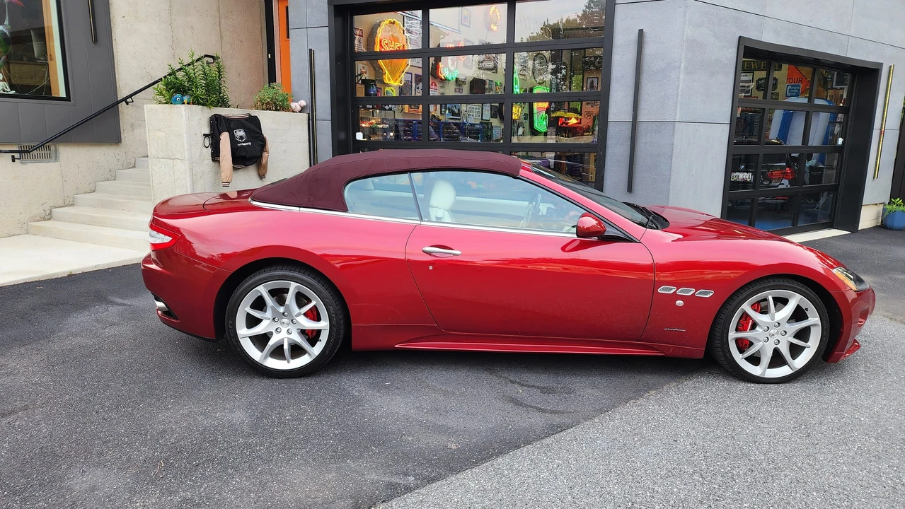 2012 Maserati GranTurismo 1st Gen - Image 12 of 31