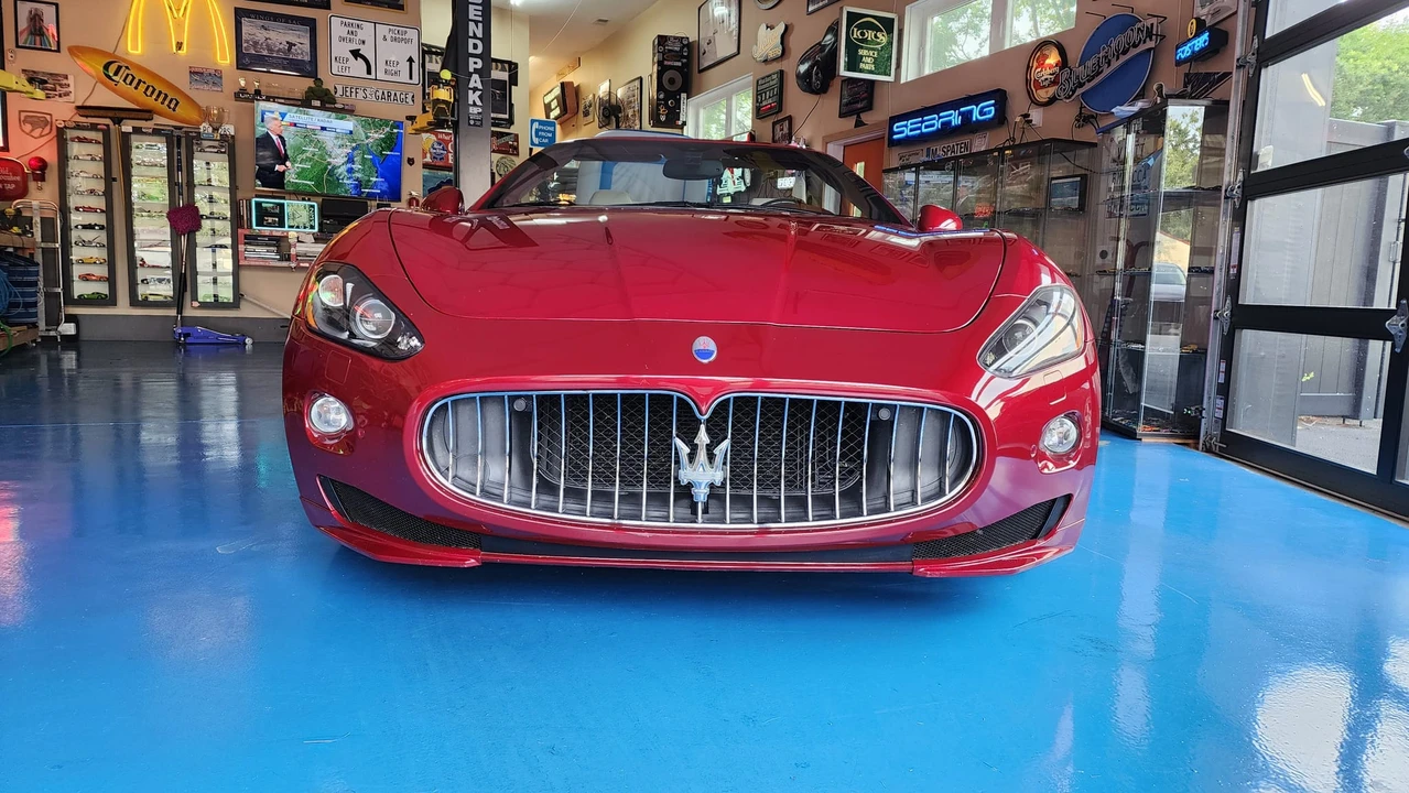 2012 Maserati GranTurismo 1st Gen - Image 19 of 31