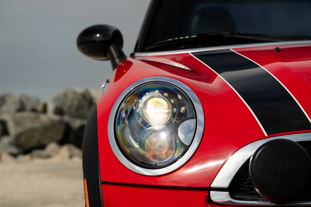 2012 Mini Mini John Cooper Works 2nd Gen - Image 29 of 31