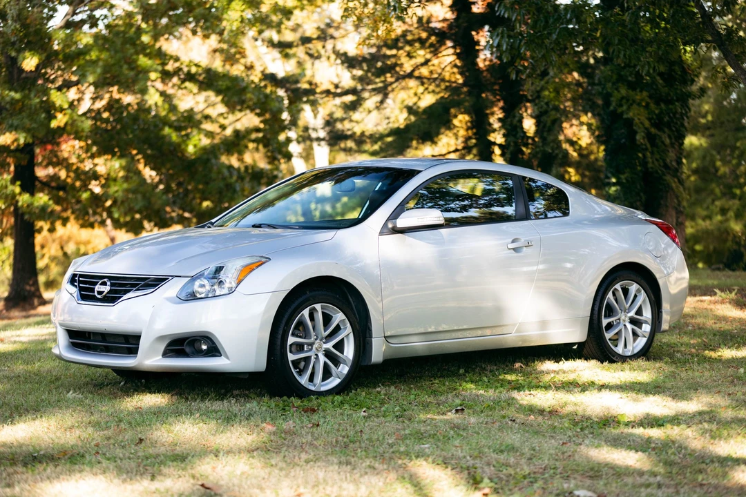 2012 Nissan Altima 4th Gen - Image 2 of 31