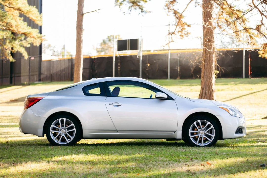 2012 Nissan Altima 4th Gen - Image 11 of 31