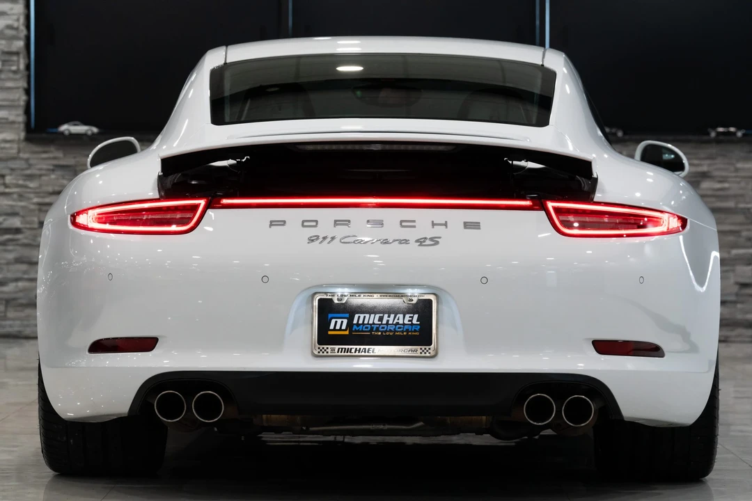 2013 Porsche 991 Carrera 4S - Image 30 of 31