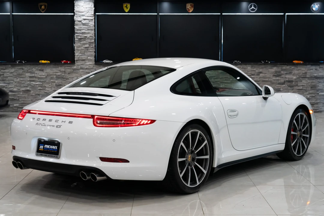 2013 Porsche 991 Carrera 4S - Image 22 of 31
