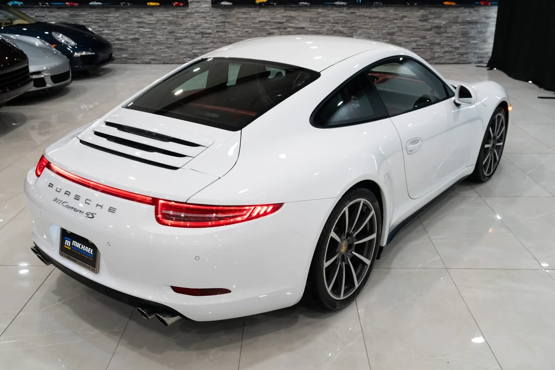 2013 Porsche 991 Carrera 4S - Image 21 of 31