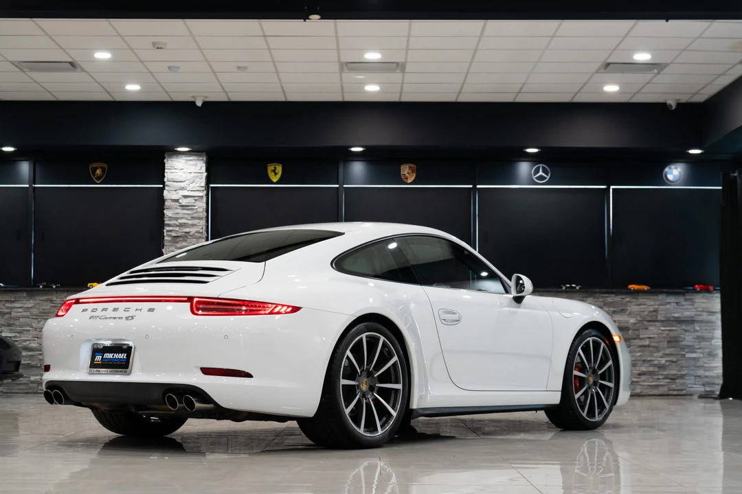 2013 Porsche 991 Carrera 4S - Image 20 of 31