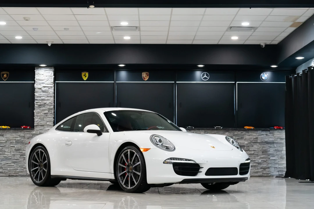 2013 Porsche 991 Carrera 4S - Image 7 of 31