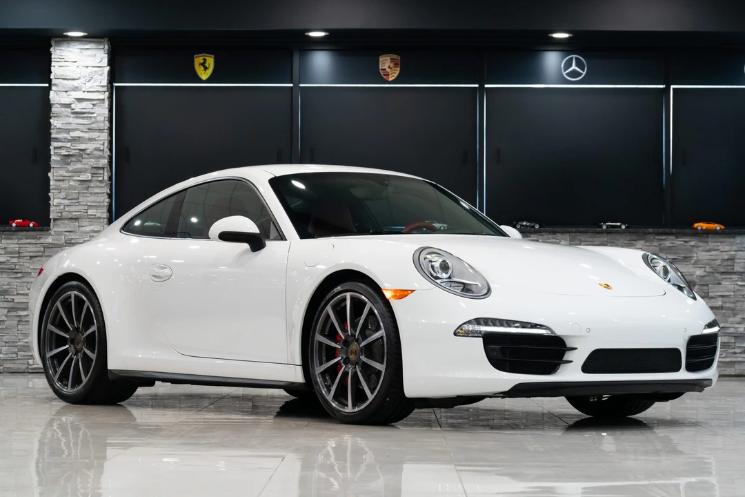 2013 Porsche 991 Carrera 4S - Image 7 of 31
