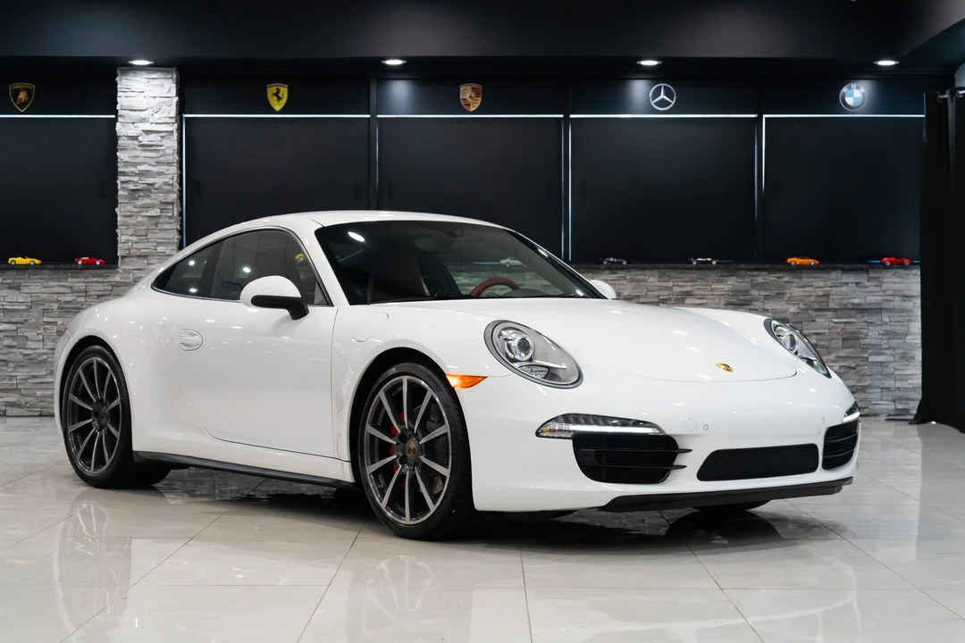 2013 Porsche 991 Carrera 4S - Image 2 of 31