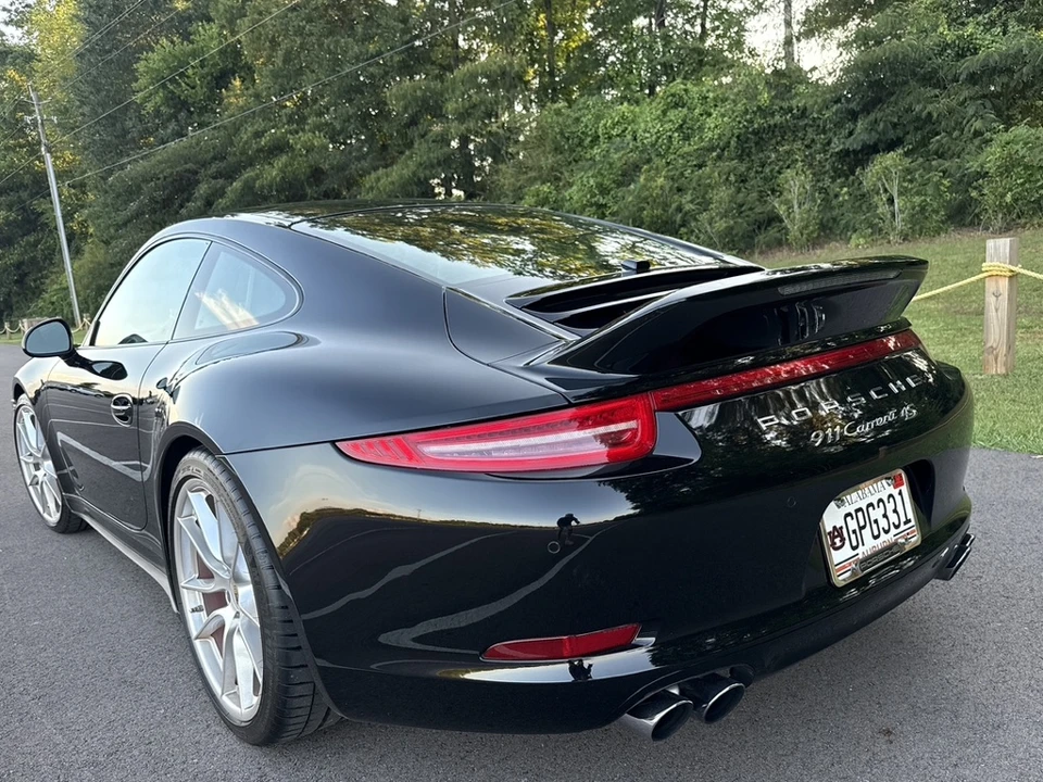 2013 Porsche 991 Carrera 4S - Image 23 of 31