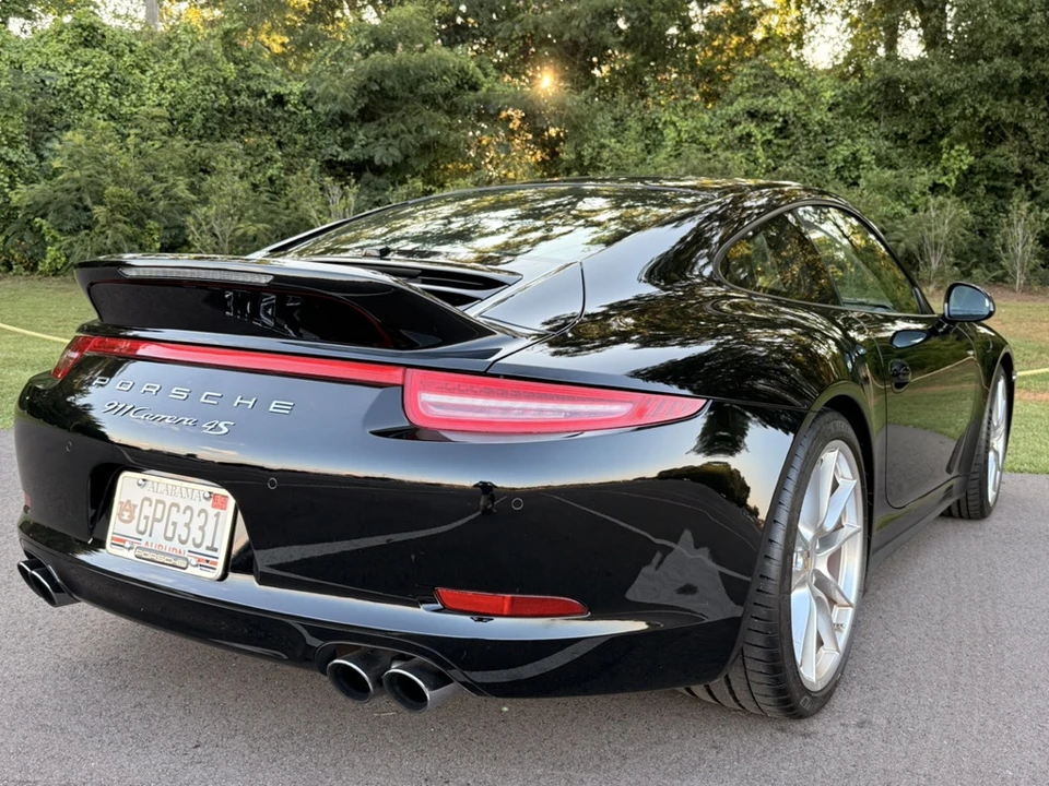 2013 Porsche 991 Carrera 4S - Image 19 of 31