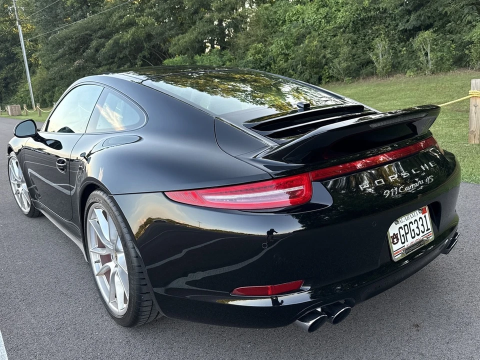 2013 Porsche 991 Carrera 4S - Image 24 of 31