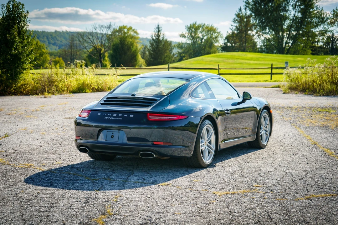 2013 Porsche 991 Carrera - Image 14 of 31