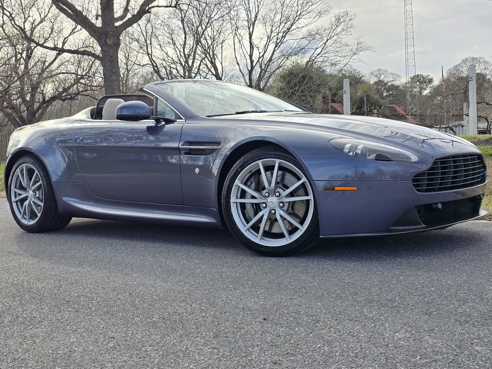 2014 Aston Martin V8 Vantage (2006-2017) - Image 21 of 31