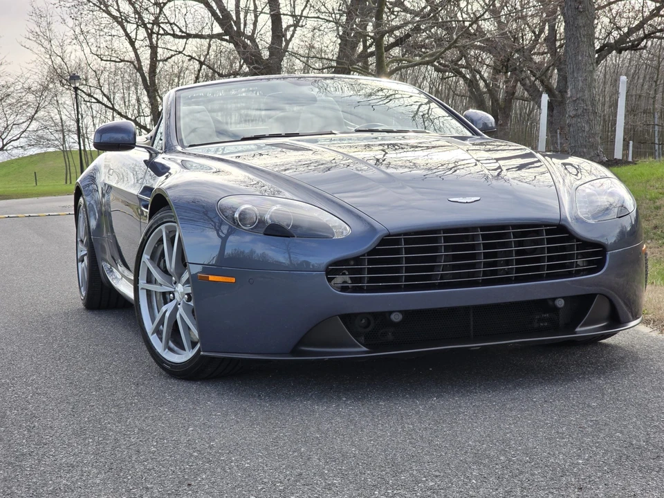 2014 Aston Martin V8 Vantage (2006-2017) - Image 16 of 31