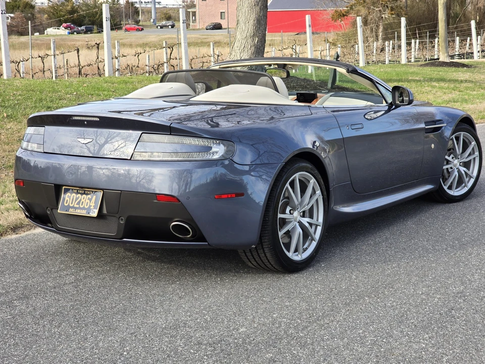 2014 Aston Martin V8 Vantage (2006-2017) - Image 31 of 31