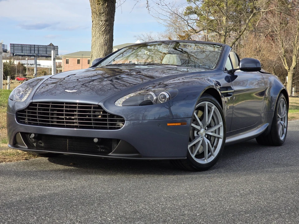 2014 Aston Martin V8 Vantage (2006-2017) - Image 7 of 31