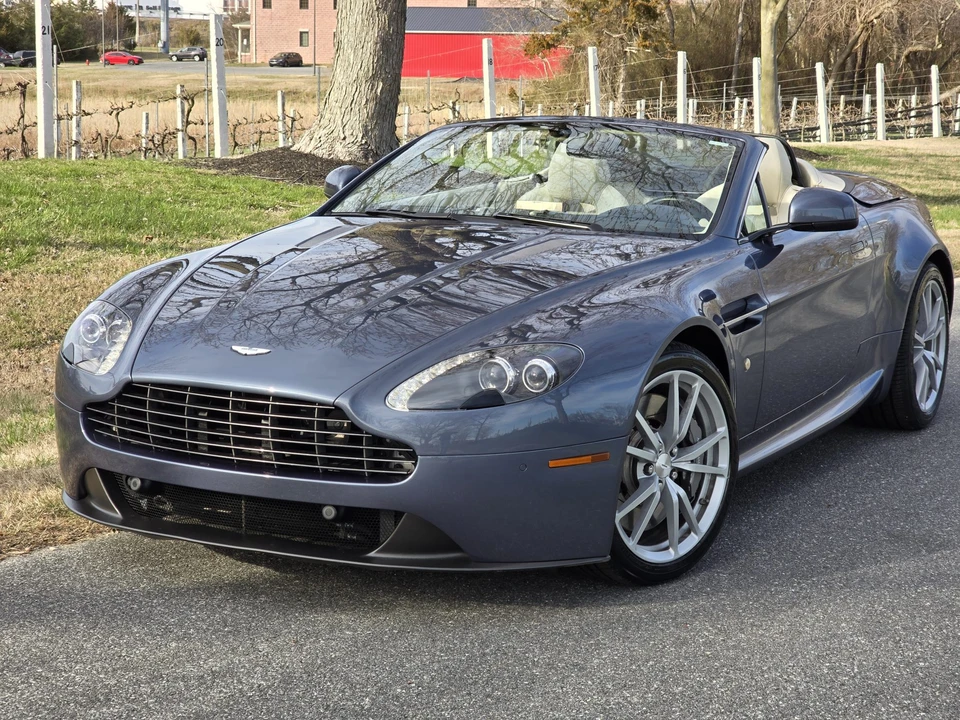 2014 Aston Martin V8 Vantage (2006-2017) - Image 6 of 31