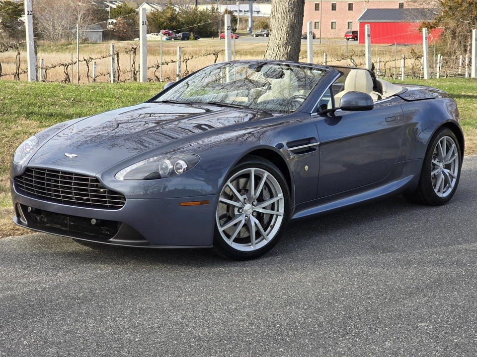 2014 Aston Martin V8 Vantage (2006-2017) - Image 4 of 31