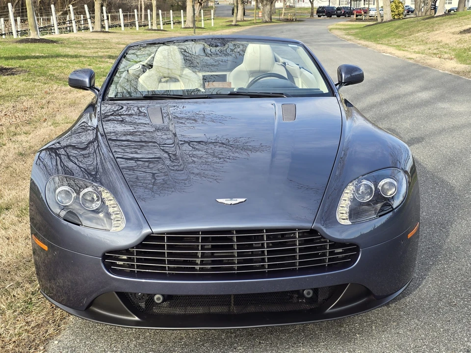 2014 Aston Martin V8 Vantage (2006-2017) - Image 12 of 31