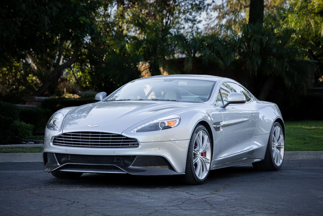 2014 Aston Martin Vanquish 2nd Gen - Image 3 of 31