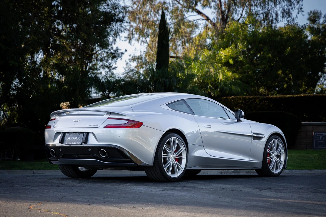 2014 Aston Martin Vanquish 2nd Gen - Image 7 of 31