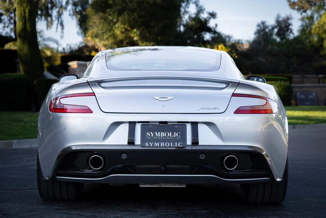 2014 Aston Martin Vanquish 2nd Gen - Image 9 of 31
