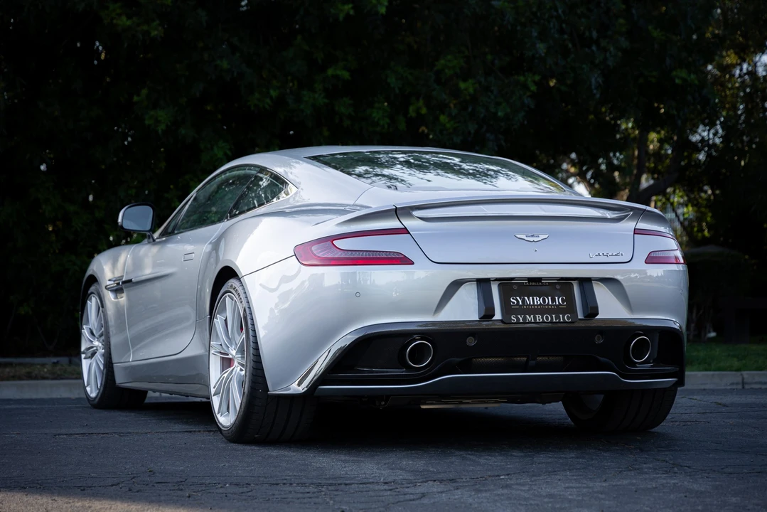 2014 Aston Martin Vanquish 2nd Gen - Image 10 of 31
