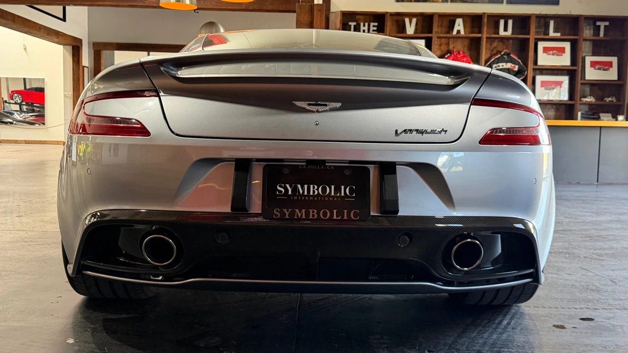 2014 Aston Martin Vanquish 2nd Gen - Image 27 of 31
